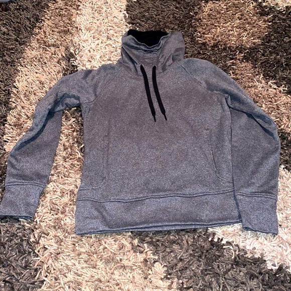 adidas Tops - Adidas Climawarm top size S good cond